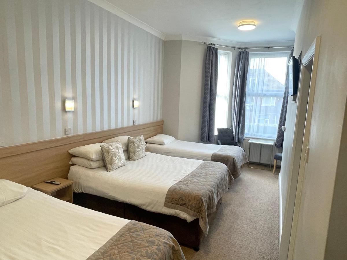 The Westlynne Hotel & Apartments Manchester Bagian luar foto