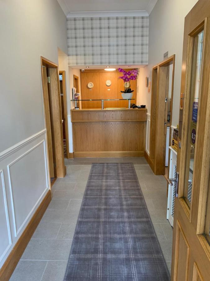 The Westlynne Hotel & Apartments Manchester Bagian luar foto